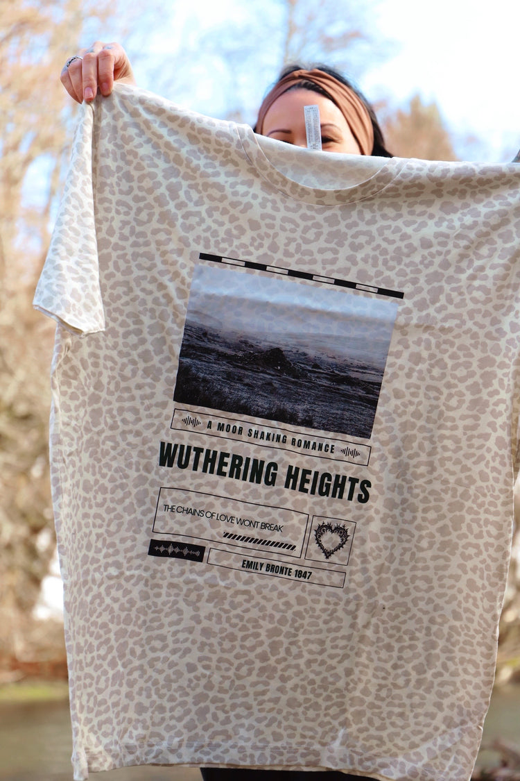 Moor Shaking Romance Tee